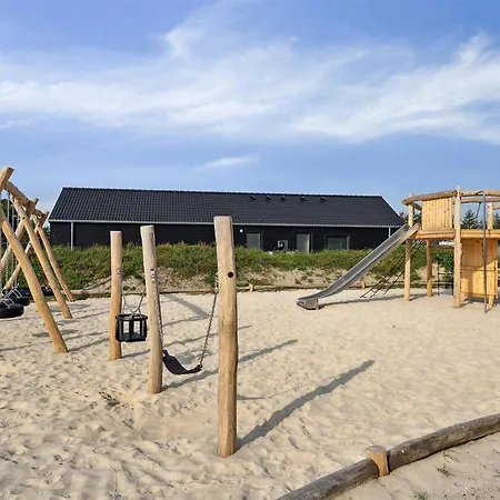 Pet Friendly In Romo With Kitchen Holiday home *